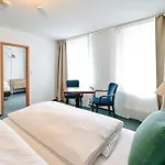 Hotel & Gaestehaus Seehof