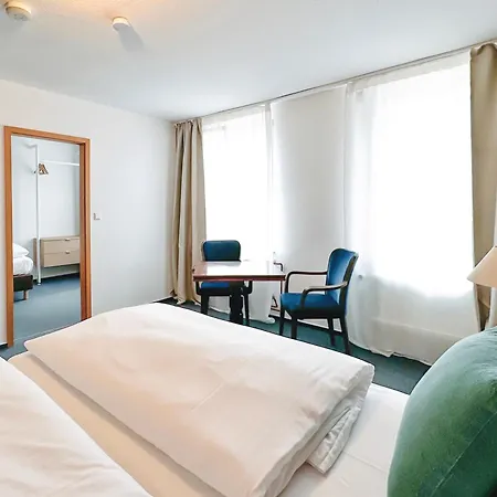 Otel & Gaestehaus Seehof