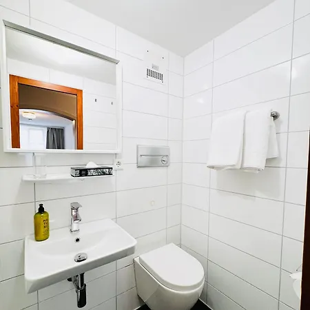 & Gaestehaus Seehof Hotel 3*