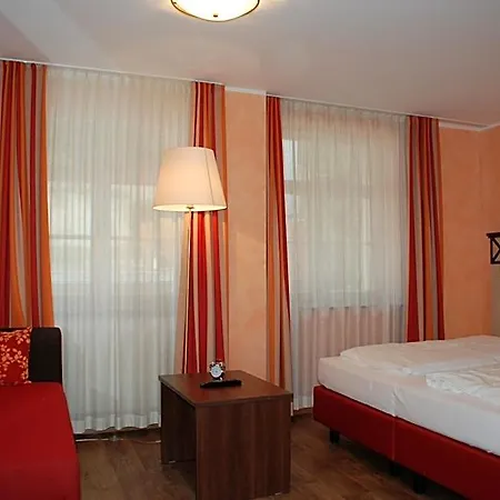 & Gaestehaus Seehof 3* מיירסבורג