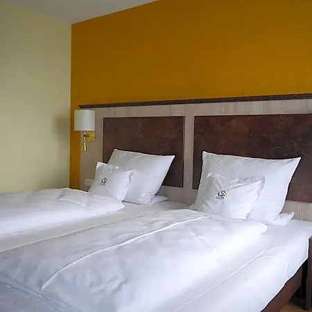 & Gaestehaus Seehof 3*