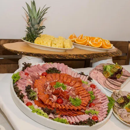 & Gaestehaus Seehof ホテル 3*