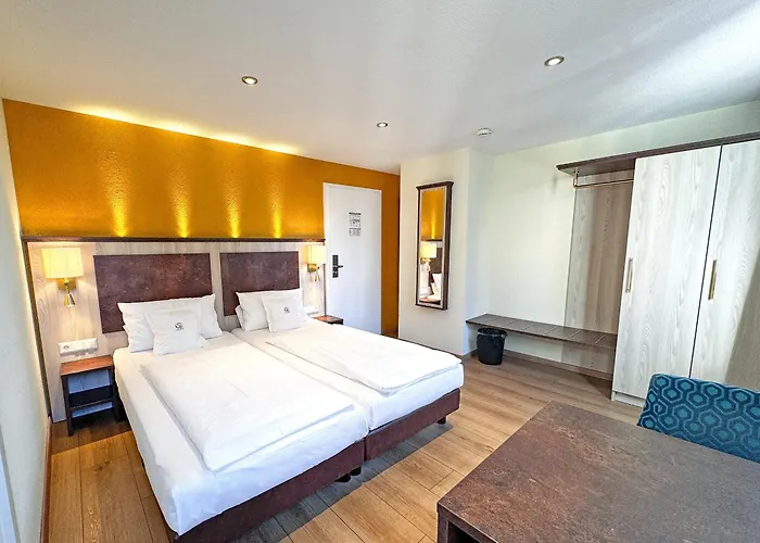 & Gaestehaus Seehof 3*