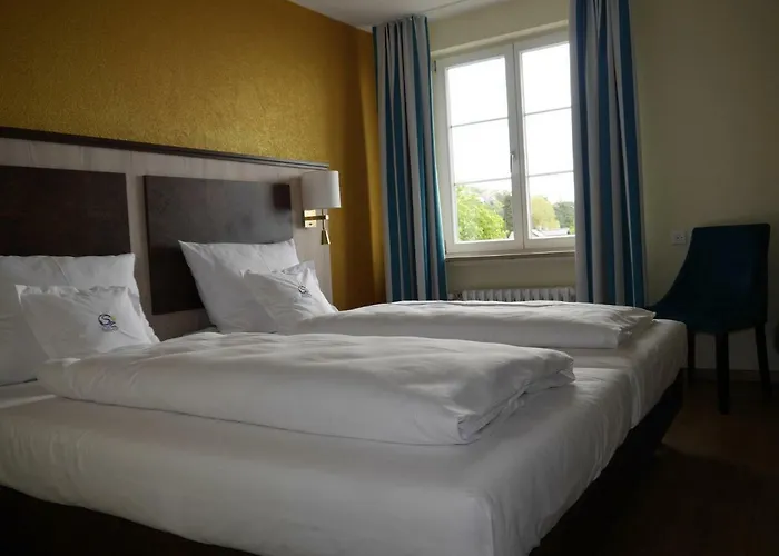 & Gaestehaus Seehof 3*