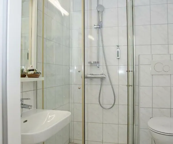 & Gaestehaus Seehof 3* Meersburg